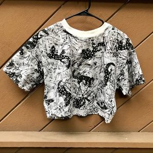 Vintage 80s 90s Patterned Black and White Crop Top